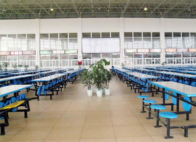 企業(yè)食堂托管找萬康餐飲的原因